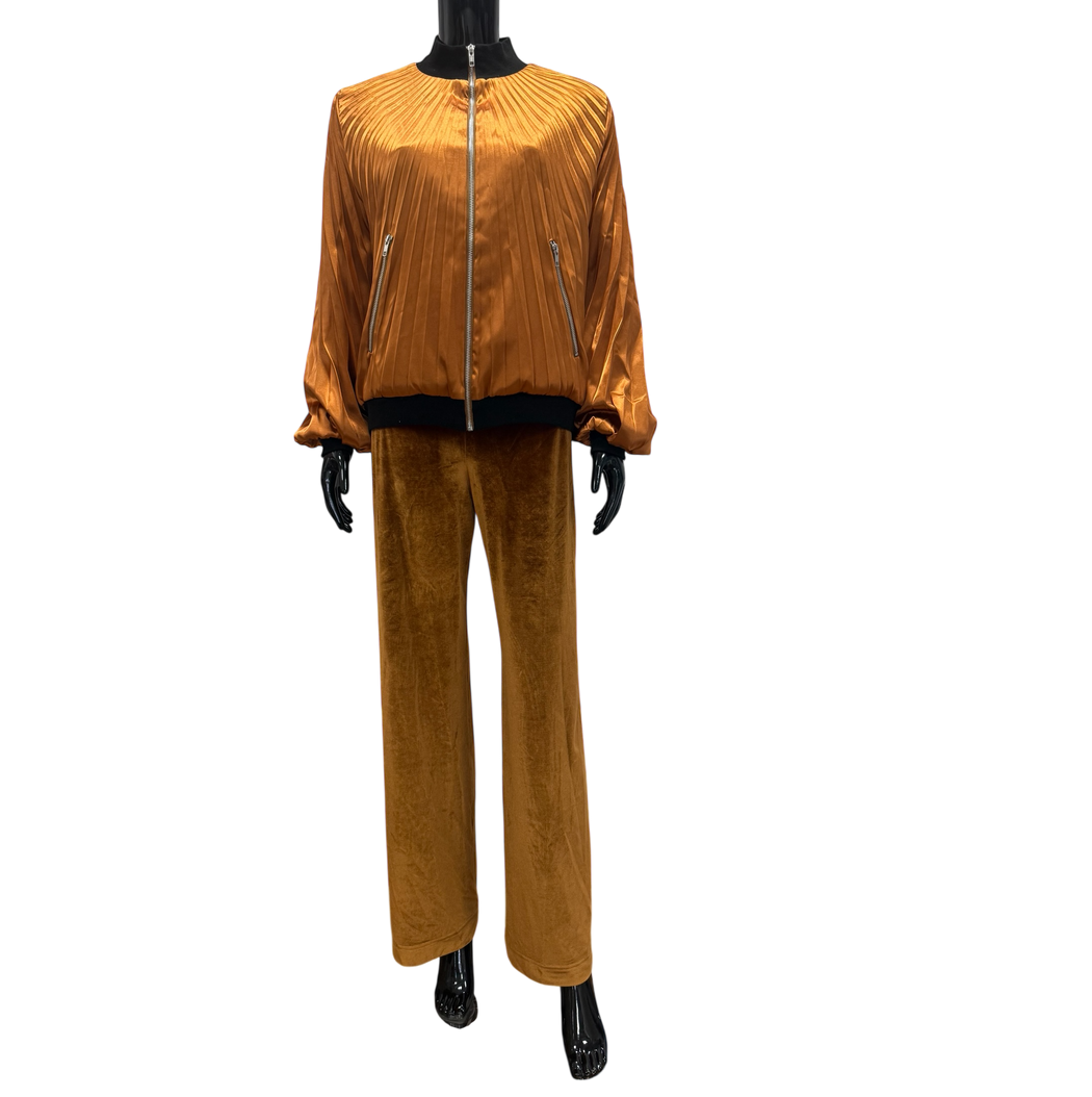 Mummy Bomber- SAMPLE